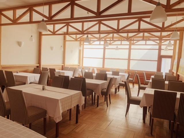 Riviera Park Hotel Balatonfoldvar Exterior photo