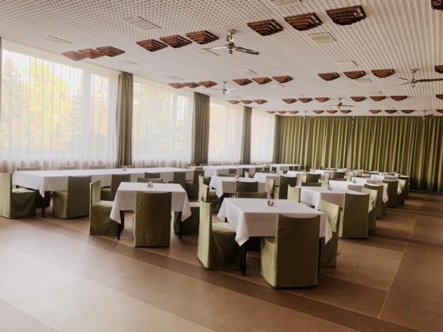 Riviera Park Hotel Balatonfoldvar Exterior photo